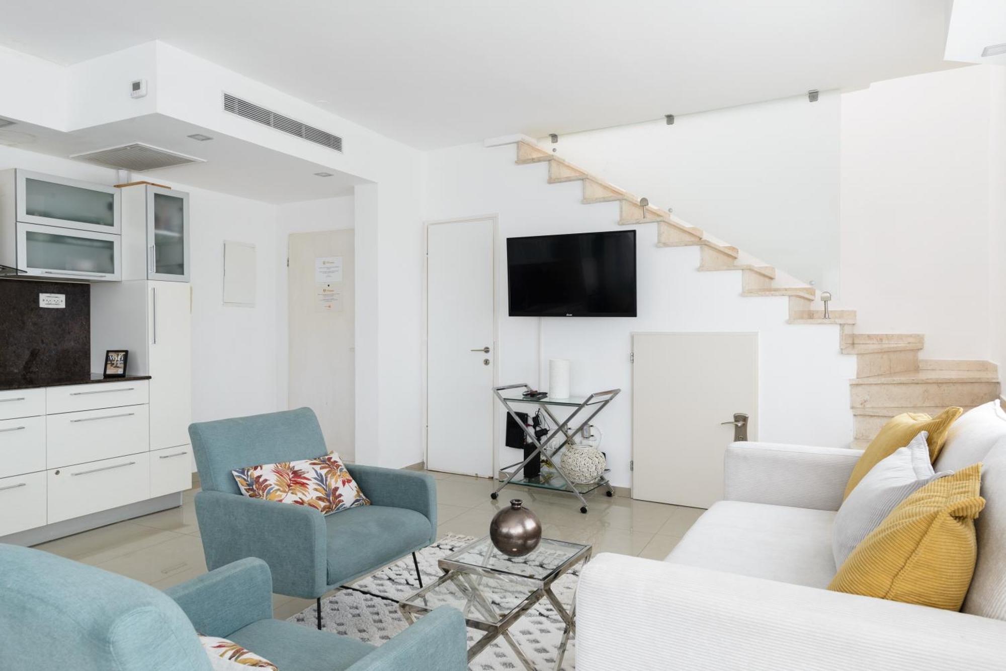 Penthouse With Panoramic View By Feelhome Тел Авив Екстериор снимка